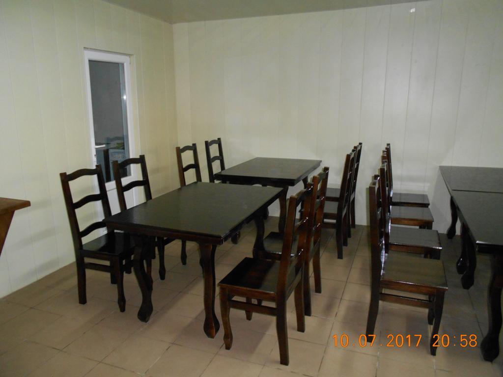 Lastochka Otel Zaliznyi Port Dış mekan fotoğraf