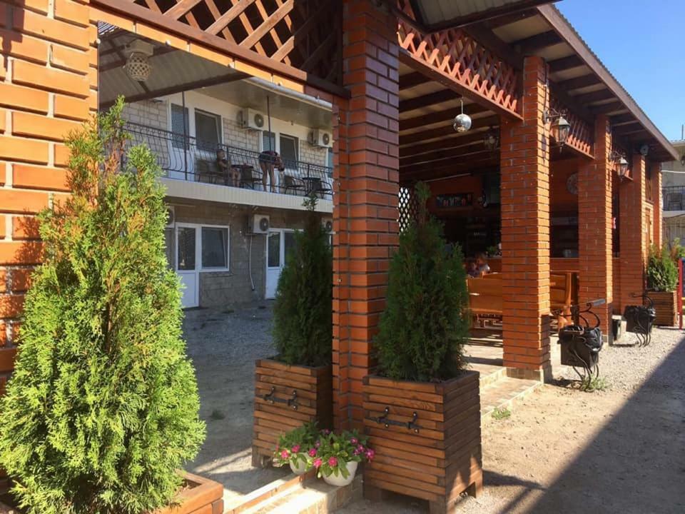 Lastochka Otel Zaliznyi Port Dış mekan fotoğraf