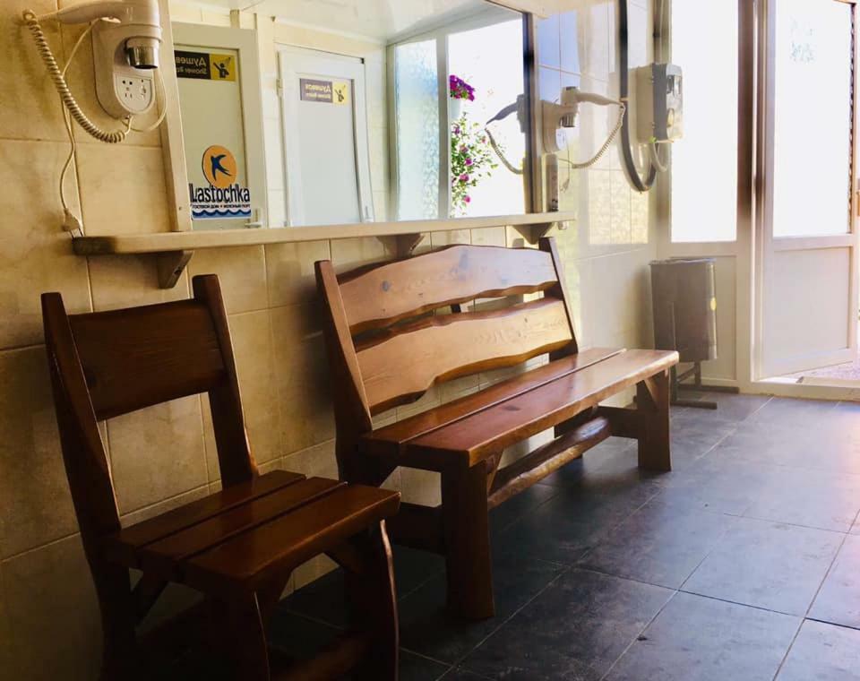 Lastochka Otel Zaliznyi Port Dış mekan fotoğraf